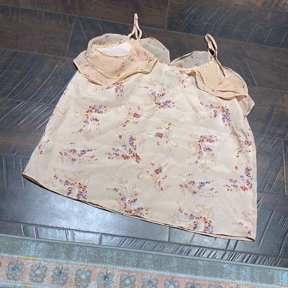 LC Ruffle Tank - Picture 2 of 2